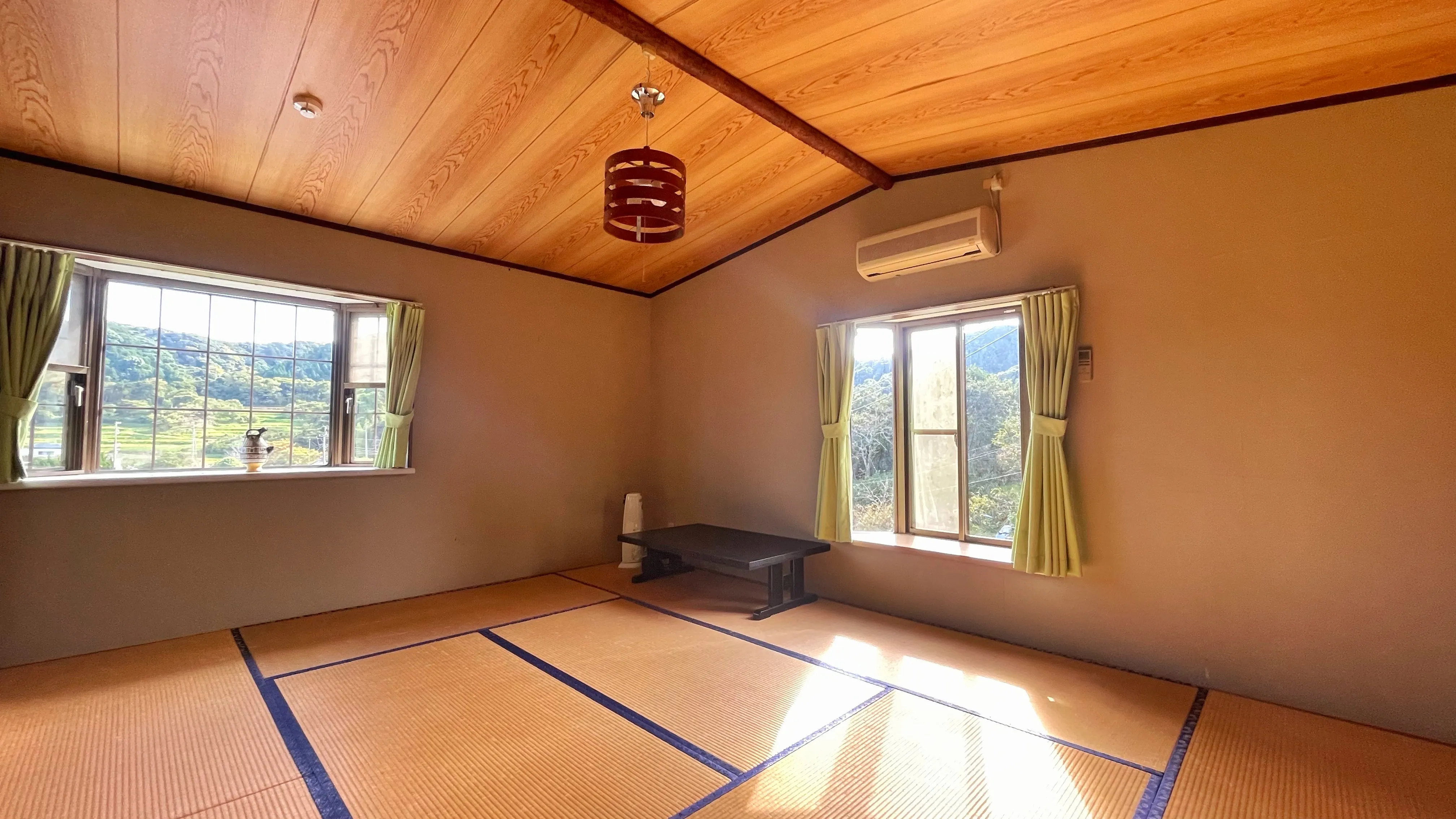 鴨川市二子中古戸建の和室