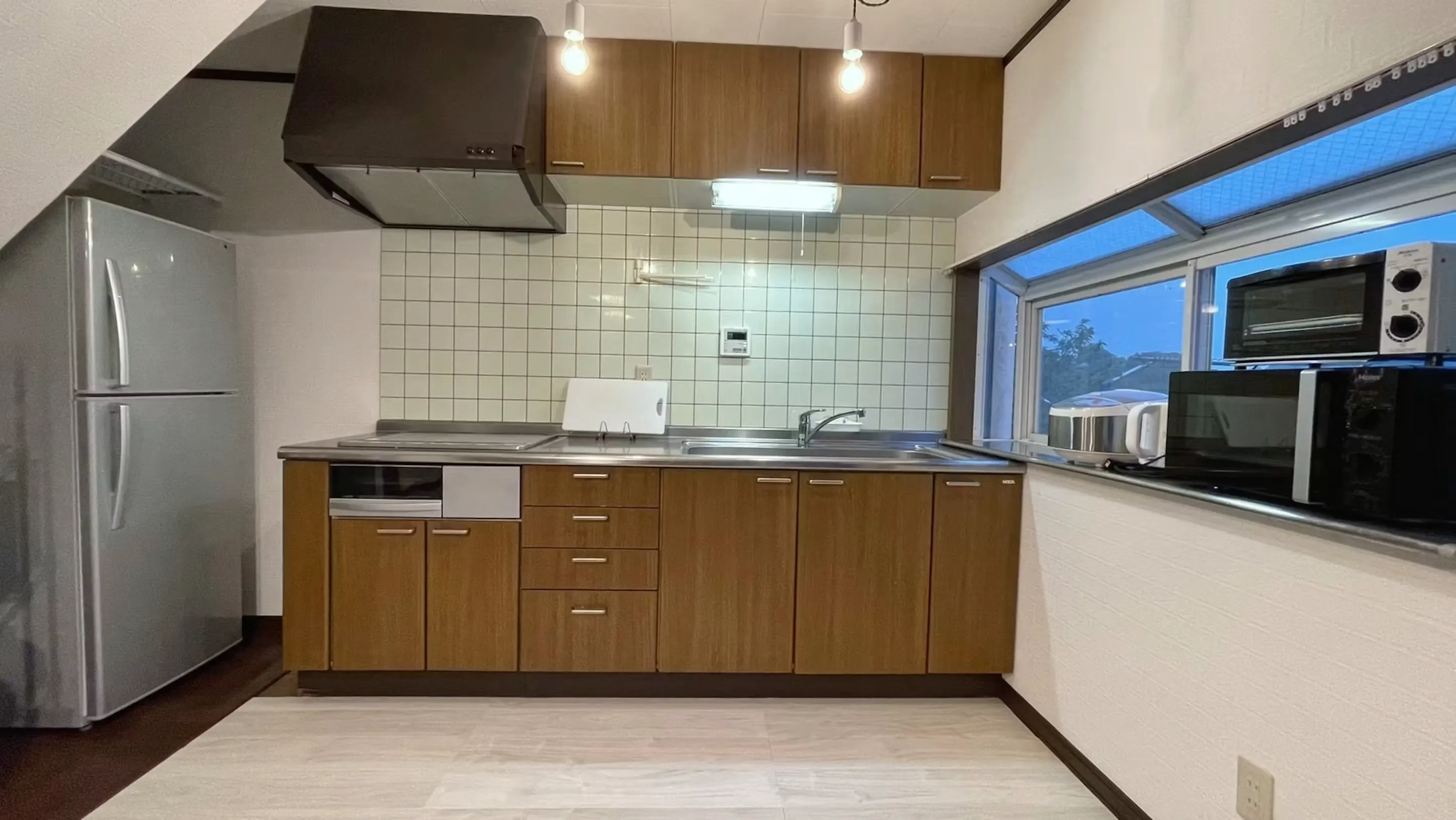 鴨川市二子中古戸建のキッチン