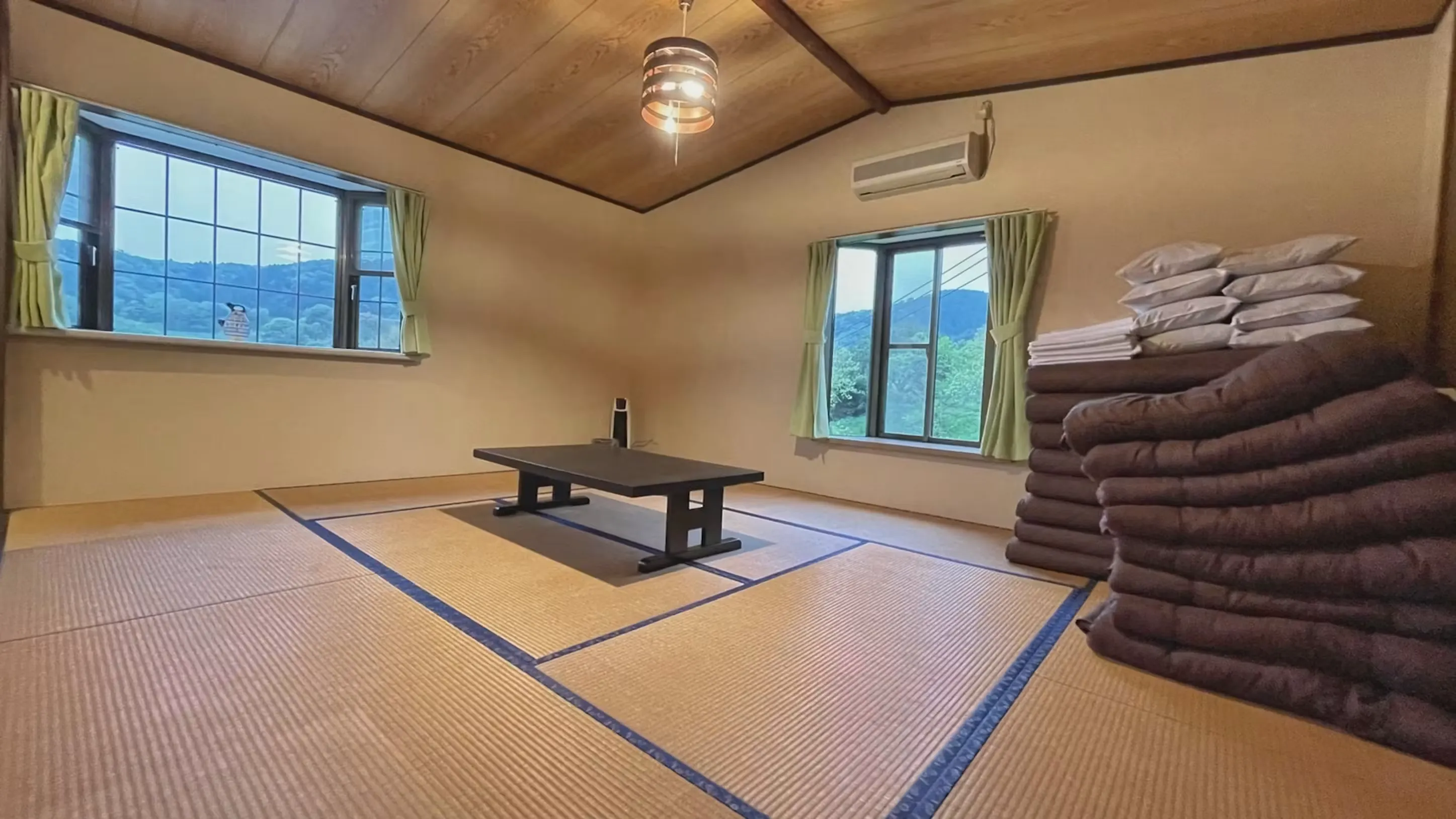 鴨川市二子中古戸建の和室(2)