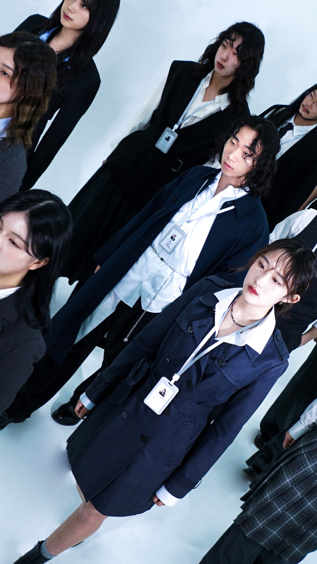 시네마 위 빛나는 쇼
Nuts