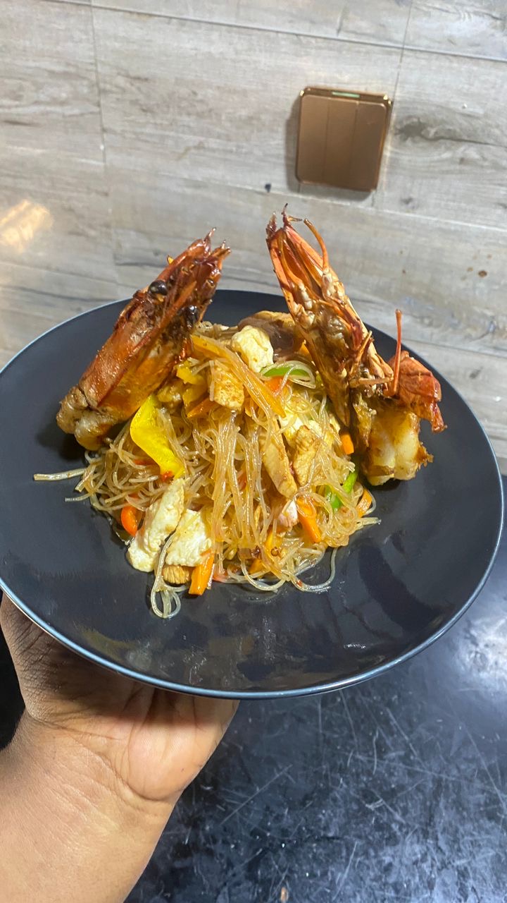 Stir fried glass noodles
