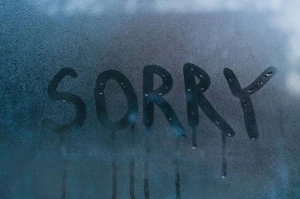 お詫びメールの書き出し例文