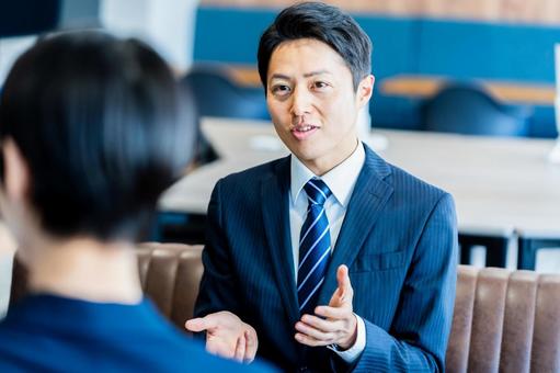 銀行審査部のエリート事情!知られざる仕事内容と出世の実態とは