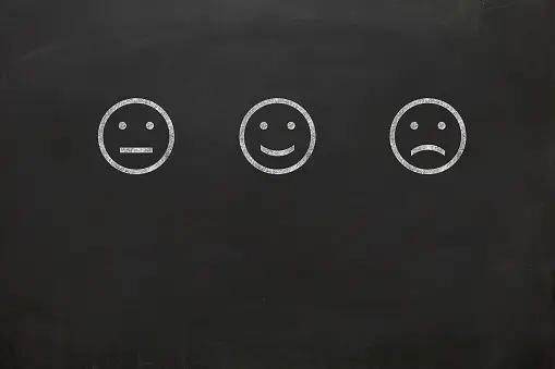 営業成績が悪くて辞めたい時の対処法:上司との面談や転職を考えよう