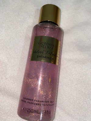 Mist  Corporal con Brillo Velvet Petals VICTORIA'S SECRET
