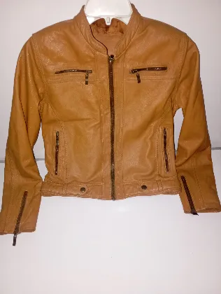 Casaca de Piel de Cordero Estilo Motorizado de dama Talla S