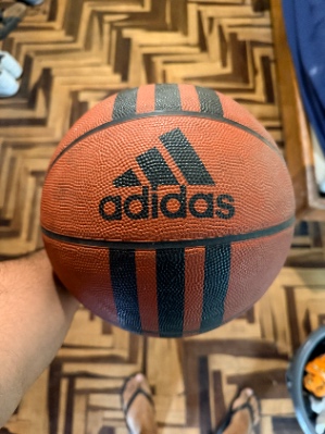 Pelota de básquet Adidas