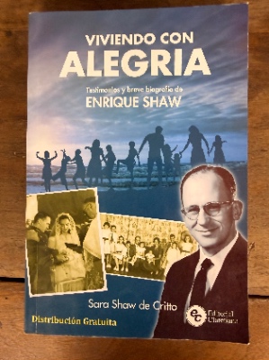Libro viviendo con alegría - testimonios de un empresario