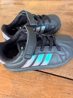 Zapatillas Adidas talla 10 kids