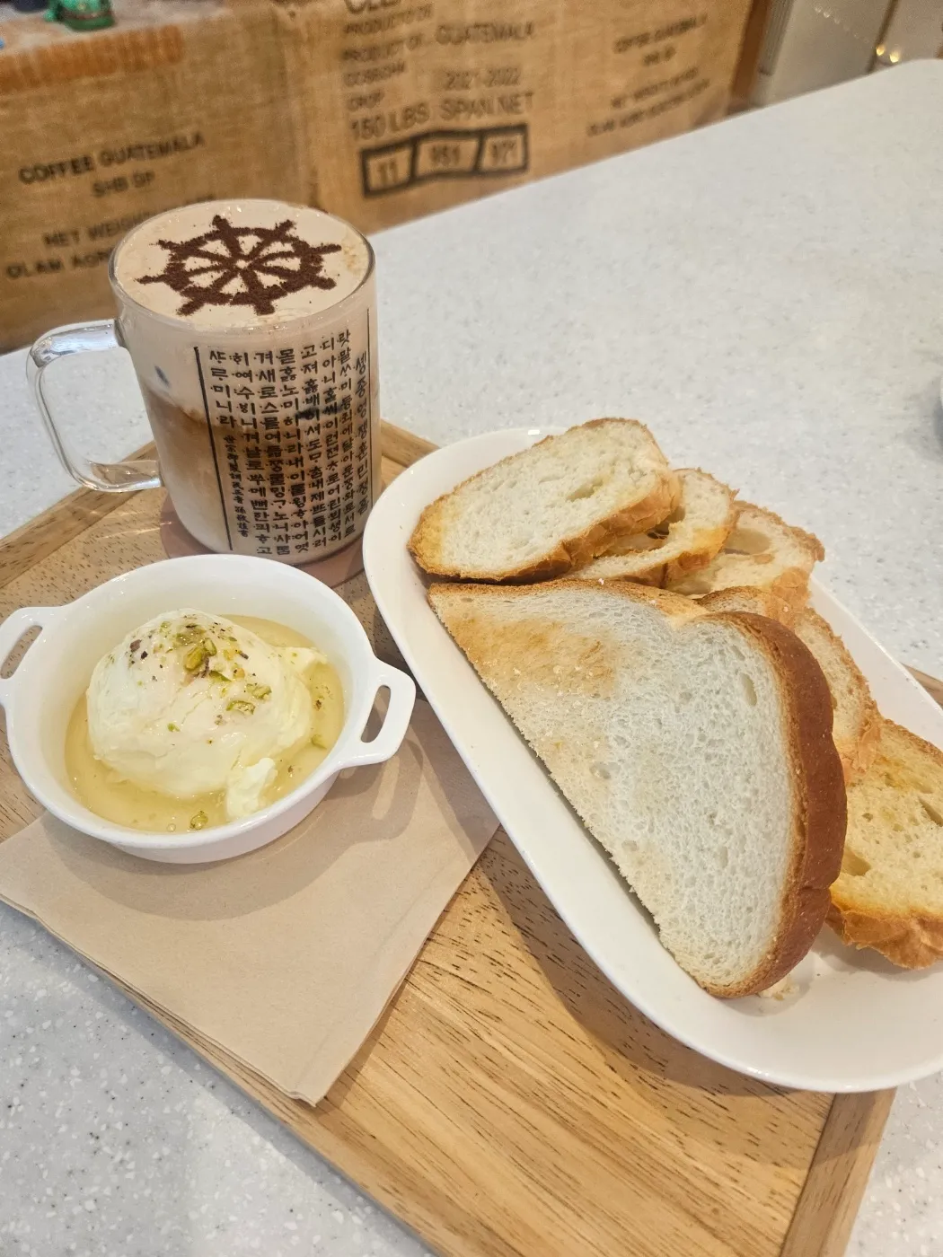 제노아로스터리