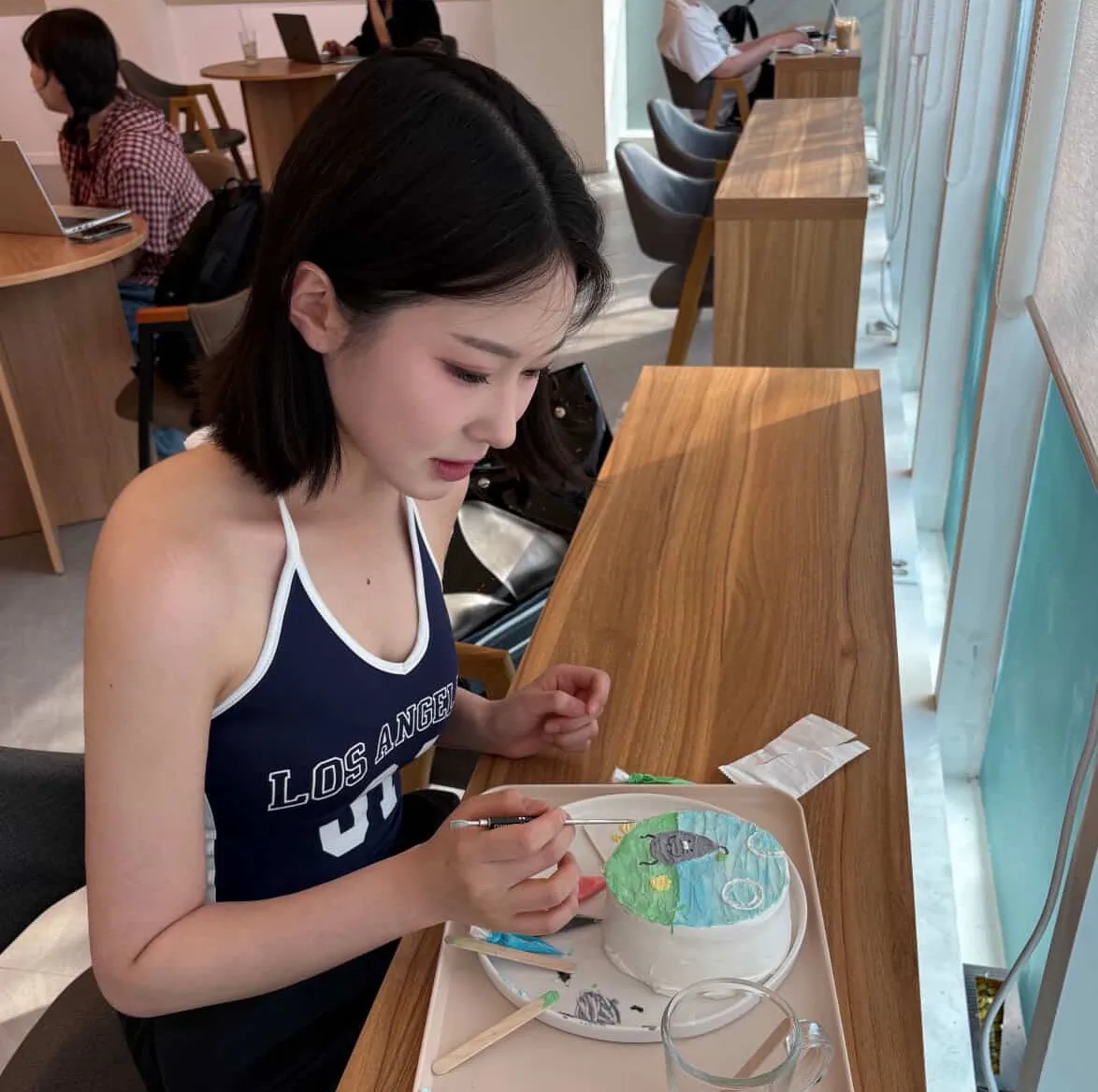 MIY(엠아이와이) 이미지