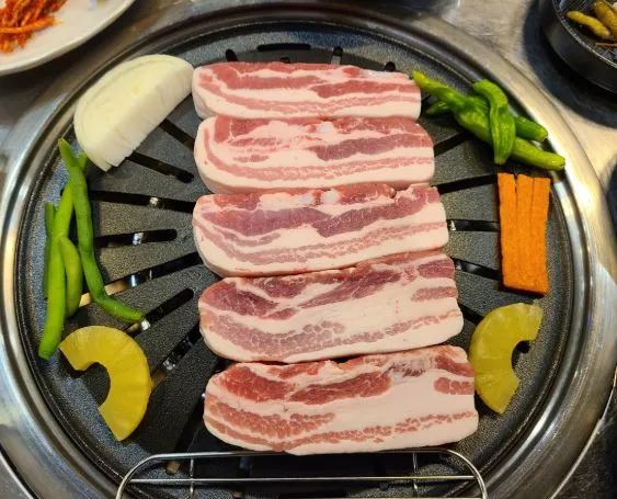 깜장드럼통 이미지