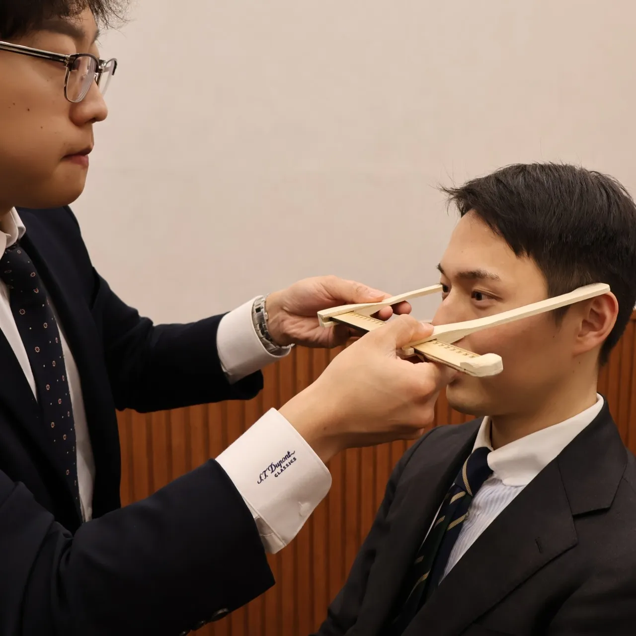 착착아이웨어 이미지