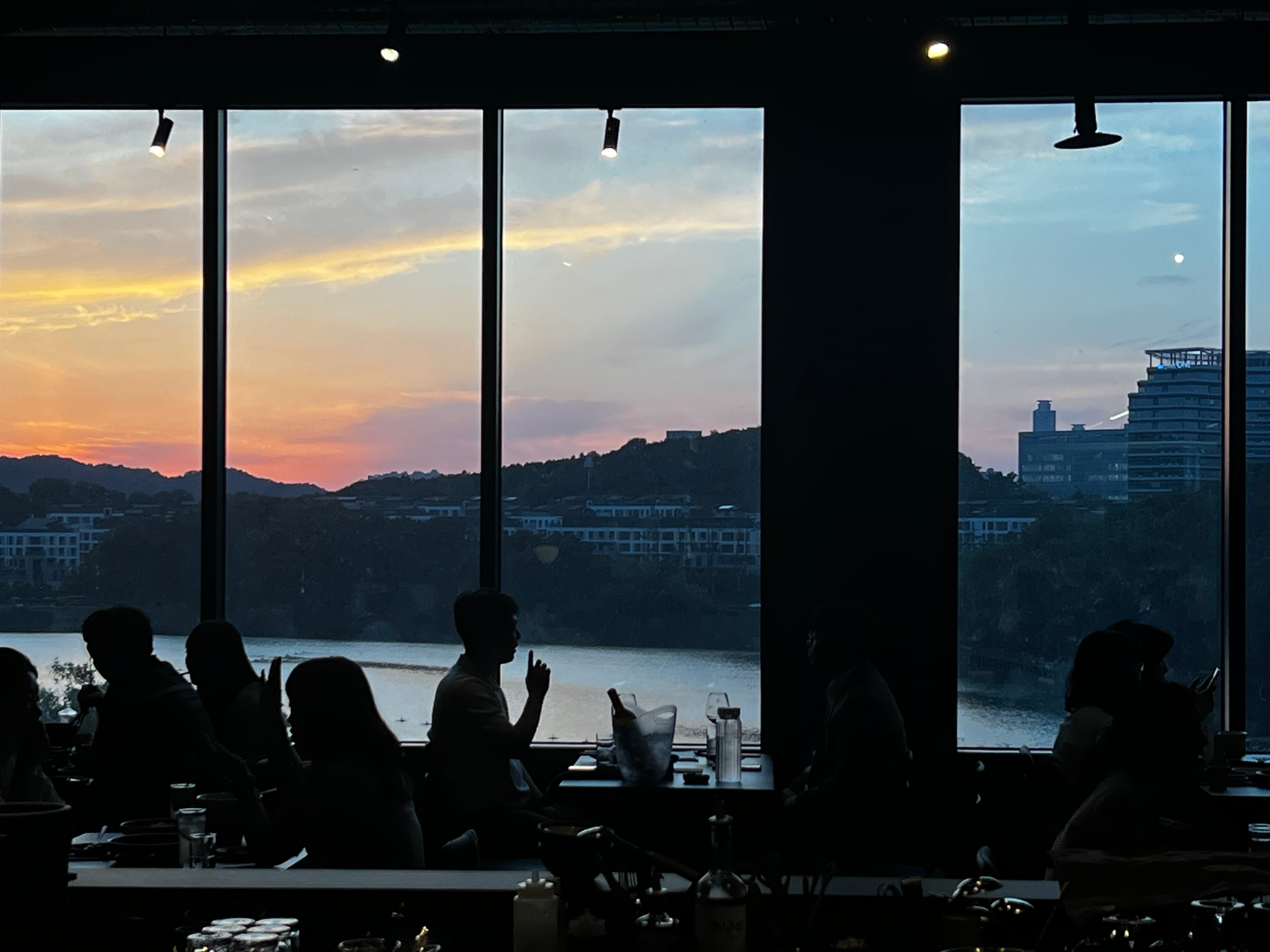 [화성시] 리파인 동탄호수공원점