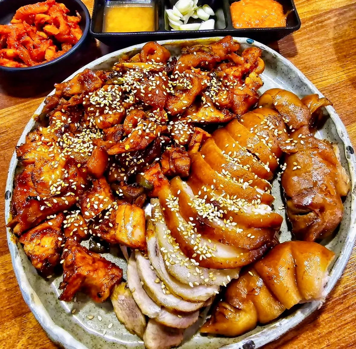 [강서구] 형제족발보쌈 마곡나루역점