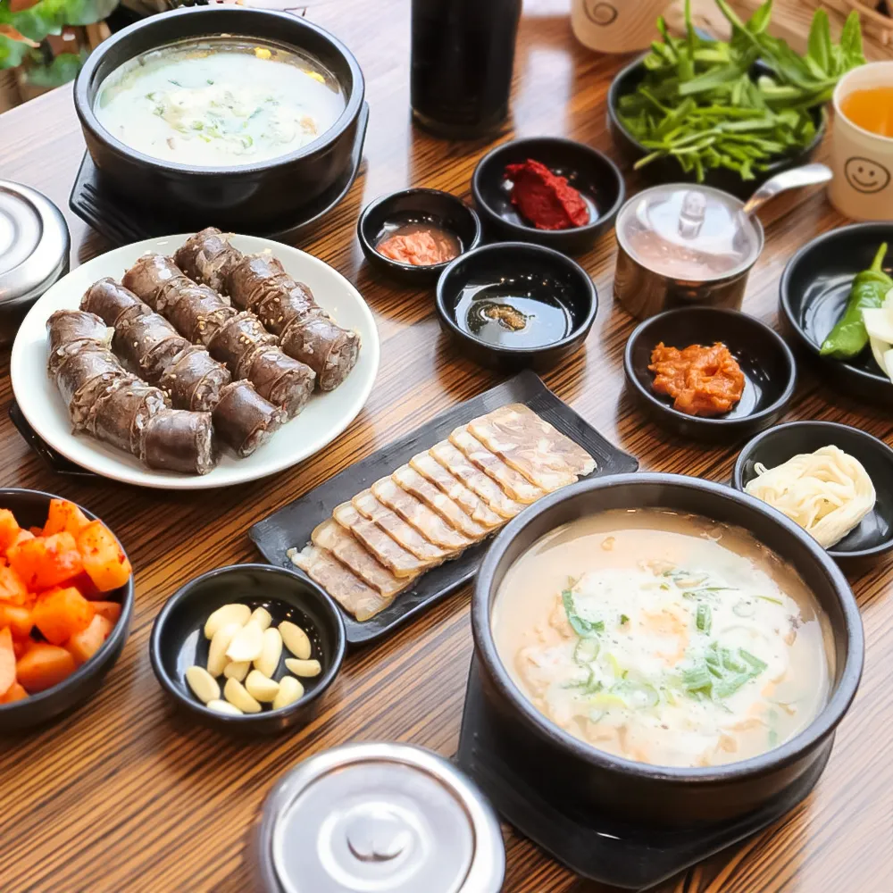 [양산시] 탐나는순대돼지국밥 본점
