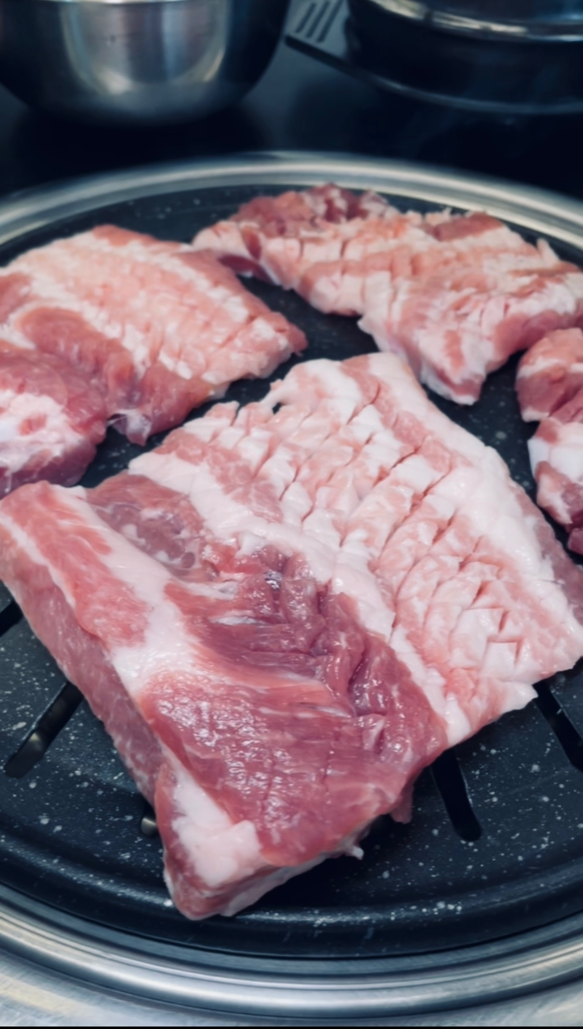 돼지다