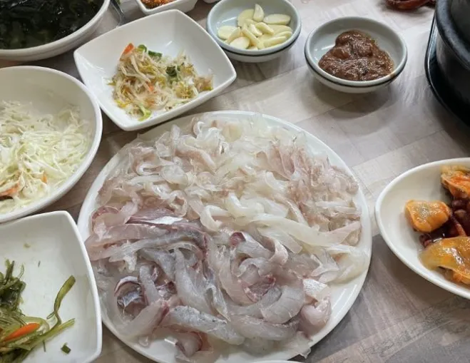 [동래구] 온천장 막썰어횟집 산오징어