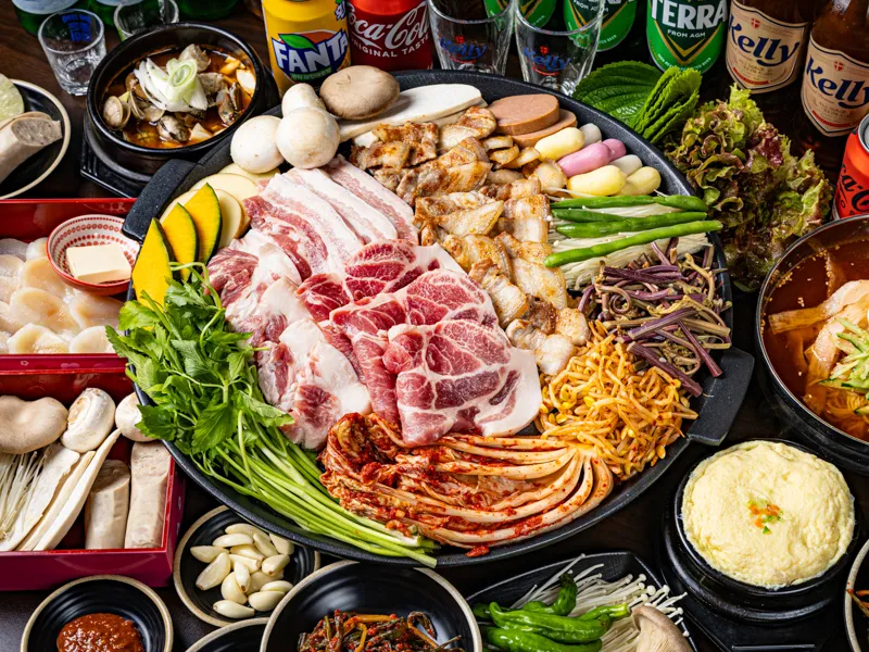 [김해시] 솥뚜껑한판 김해삼계점
