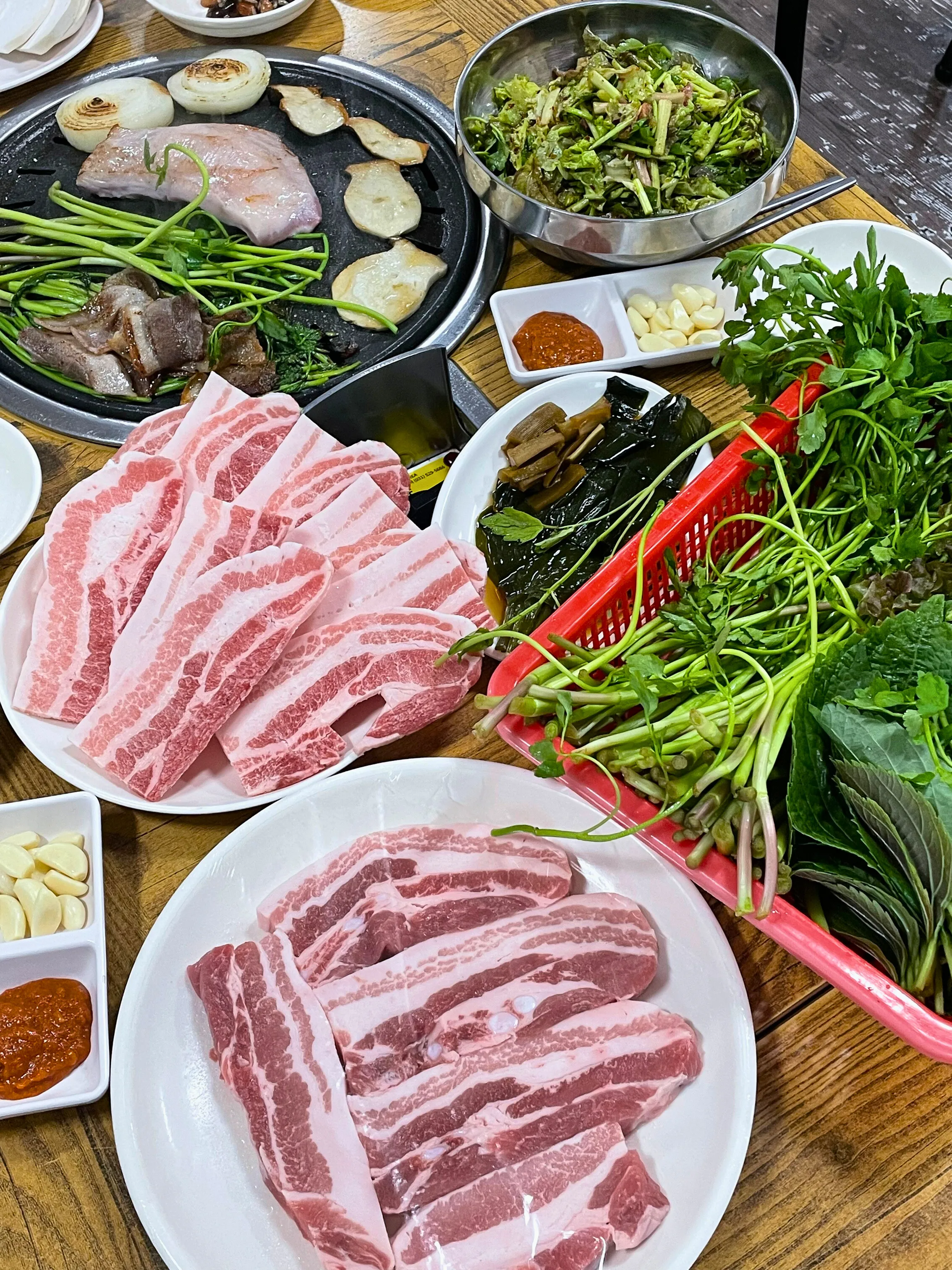 [동구] 무쇠솥고기마을