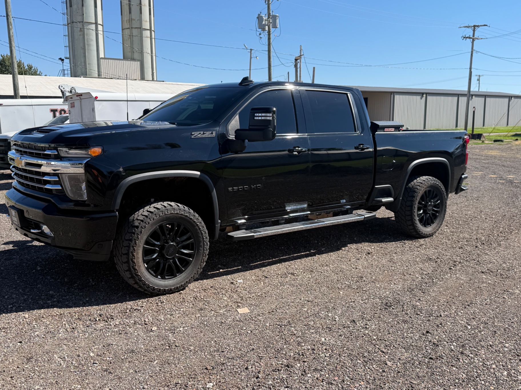 2022 Chevrolet Silverado HD High country — rebuilt & branded title, 20% below market