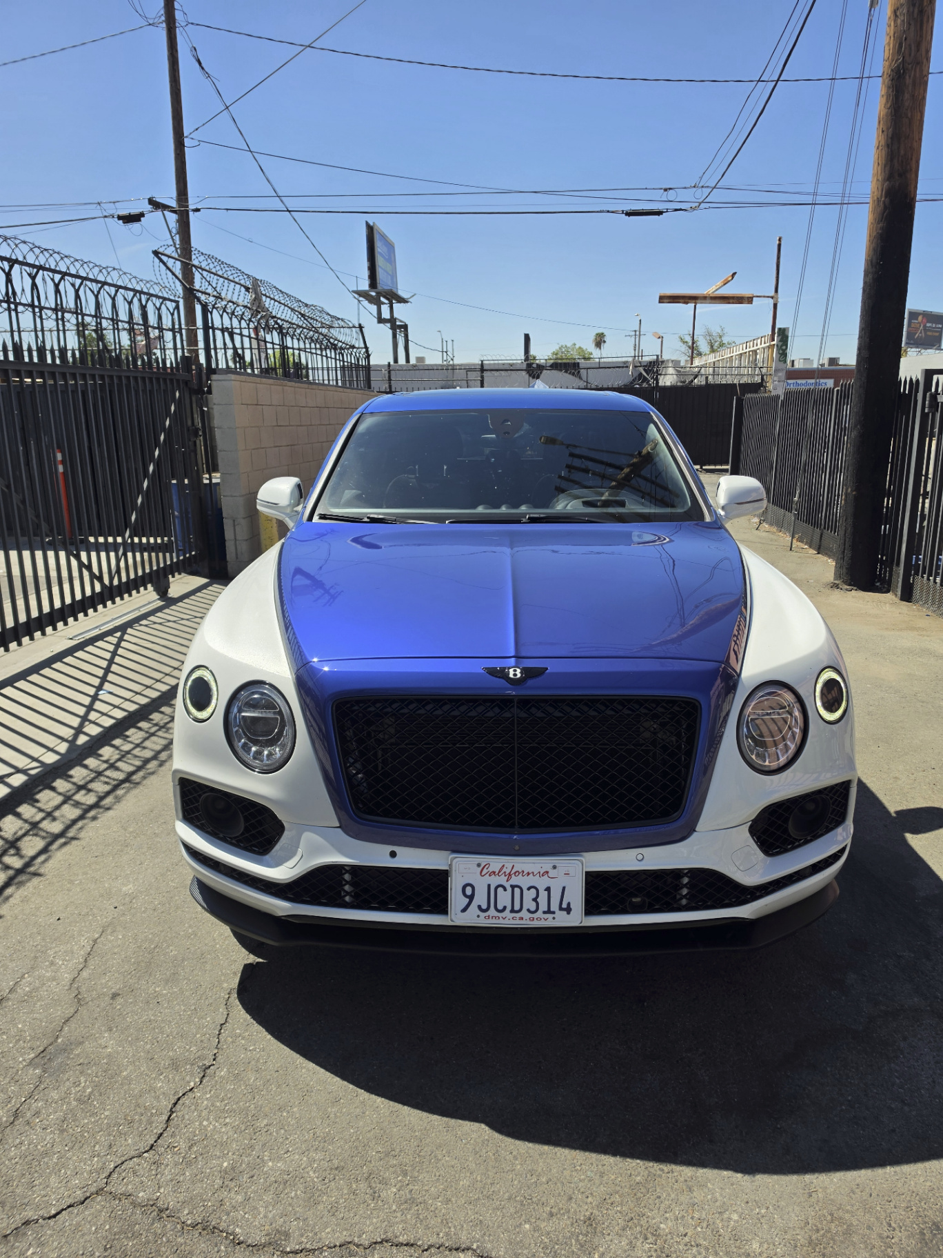 2018 Bentley Bentayga Mulliner — rebuilt & branded title, 30% below market