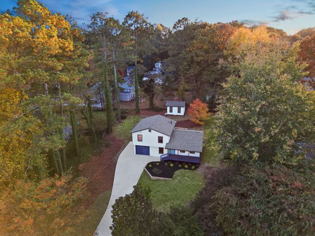 33dji_fly_20231027_182834_42_1698439047266_aeb