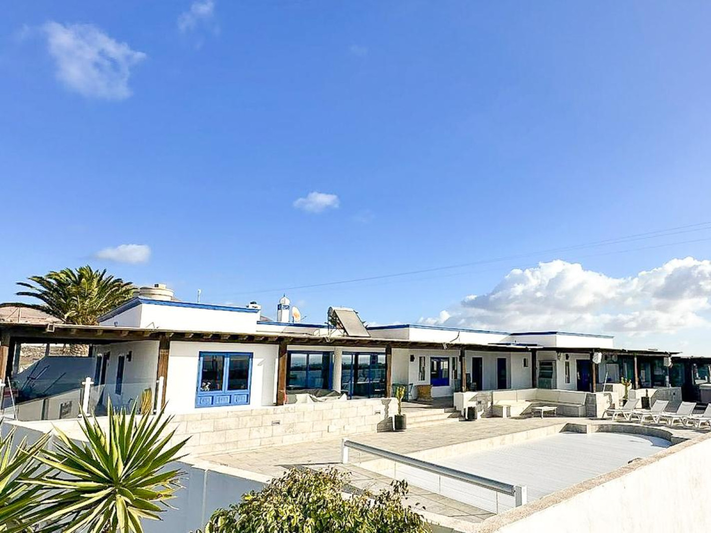 6-bed Villa in Puerto del Carmen – photo 3