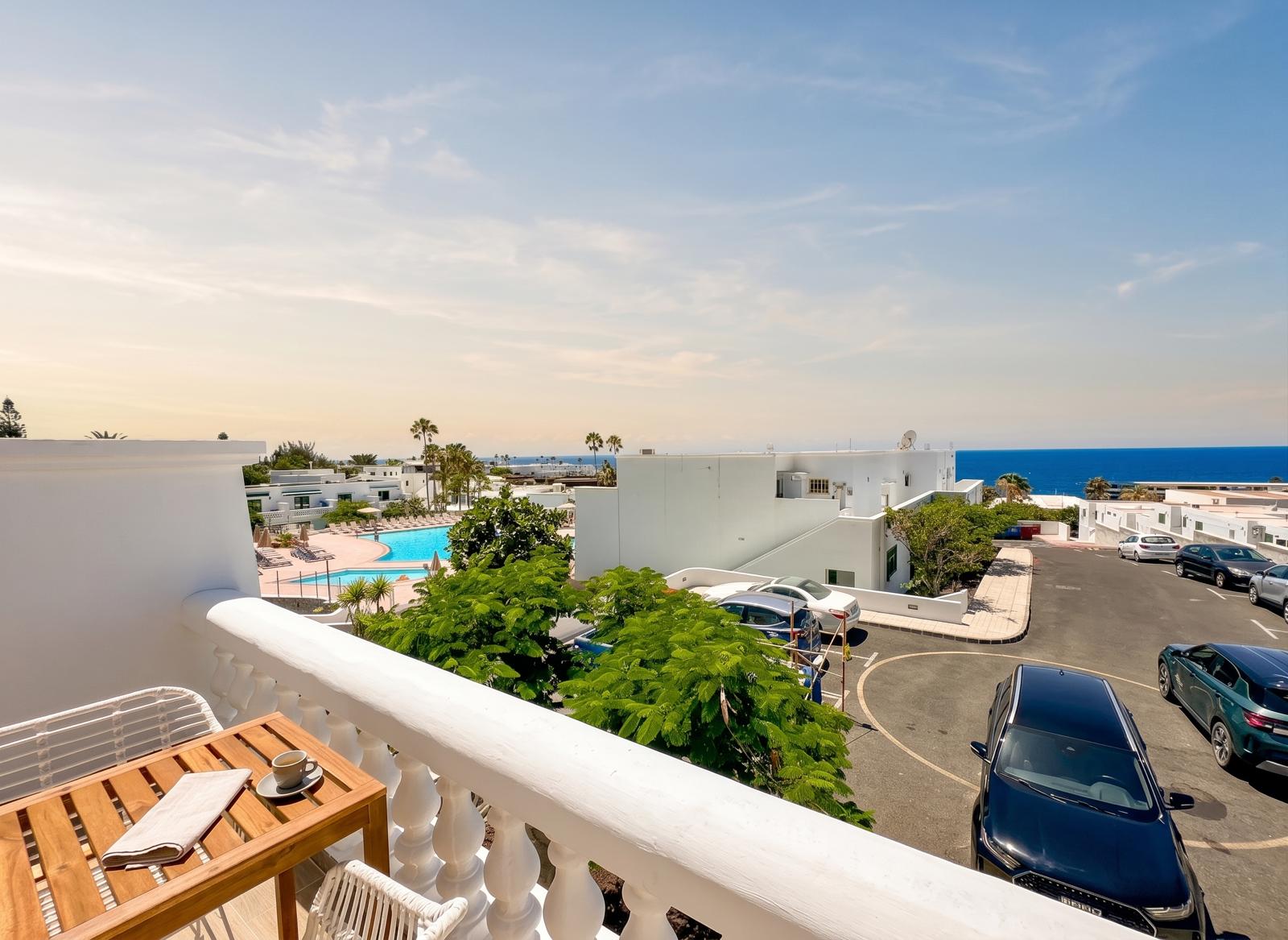 1-bed Apartment in Puerto del Carmen – photo 5