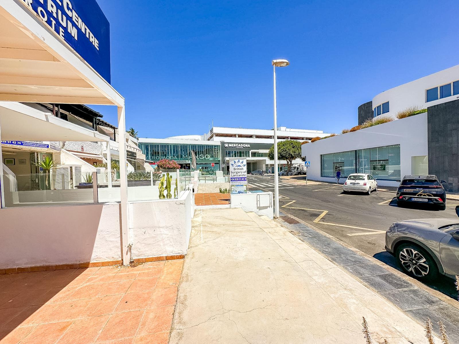 1-bed Apartment in Puerto del Carmen – photo 4