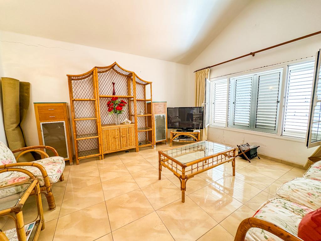 2-bed Villa in Puerto del Carmen – photo 2