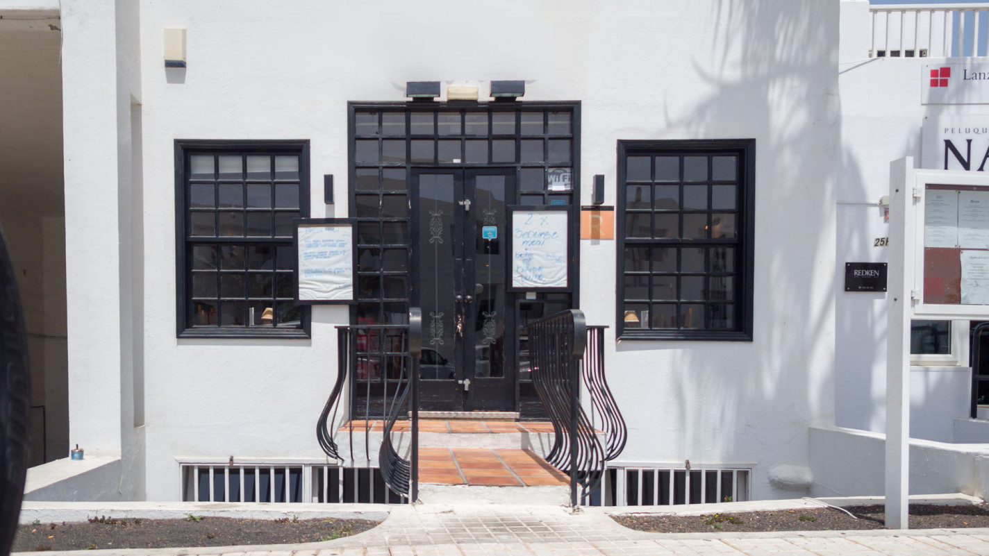 Commercial in Puerto del Carmen – photo 1