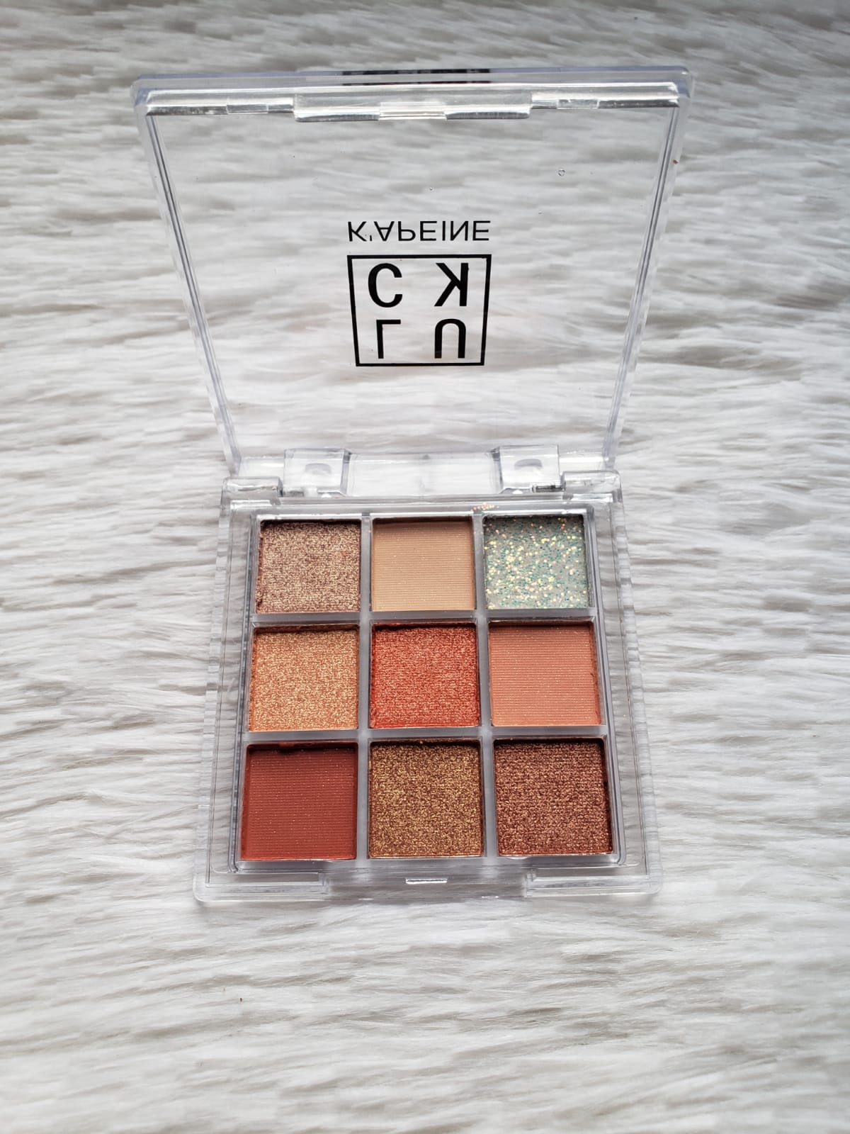 Paleta de sombras con glitter 