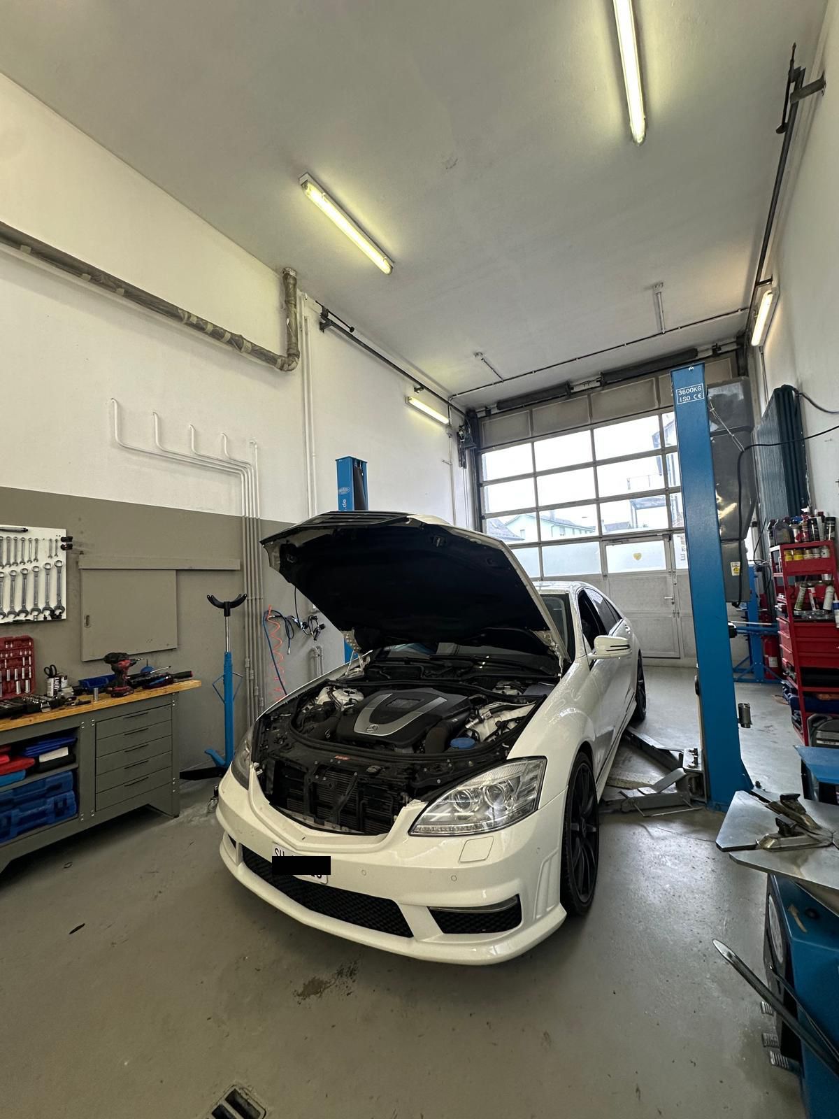 Top Garage