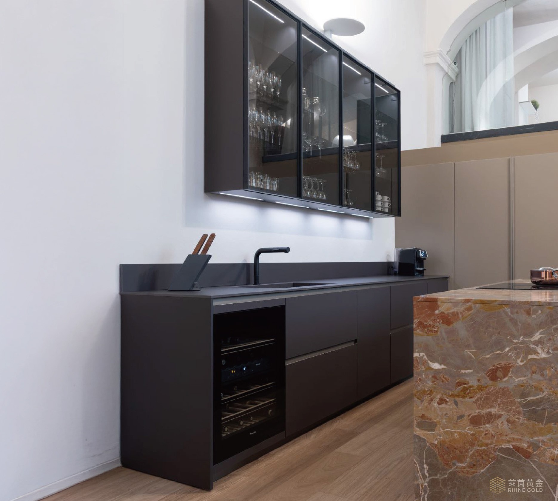 FENIX｜巴西可可溫潤觸感，打造溫暖的廚房時光