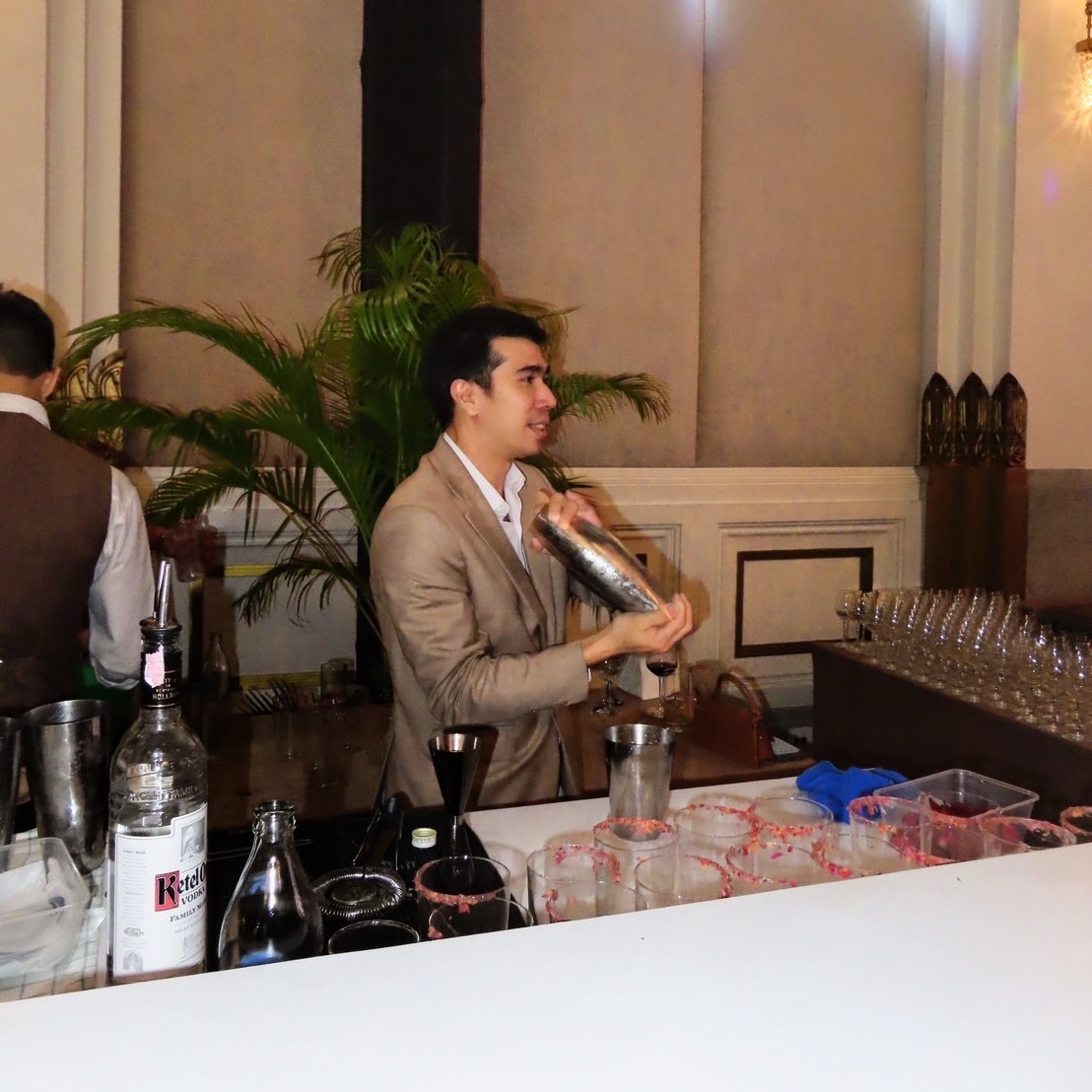 Rhodes bartender making drinks at pop up bar service in Bangkok