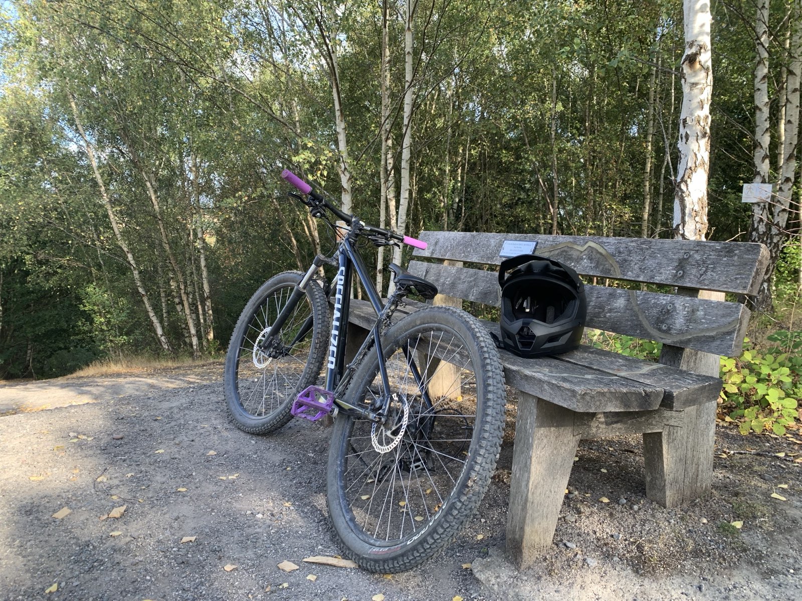 Pooley Full Black trail photo 1
