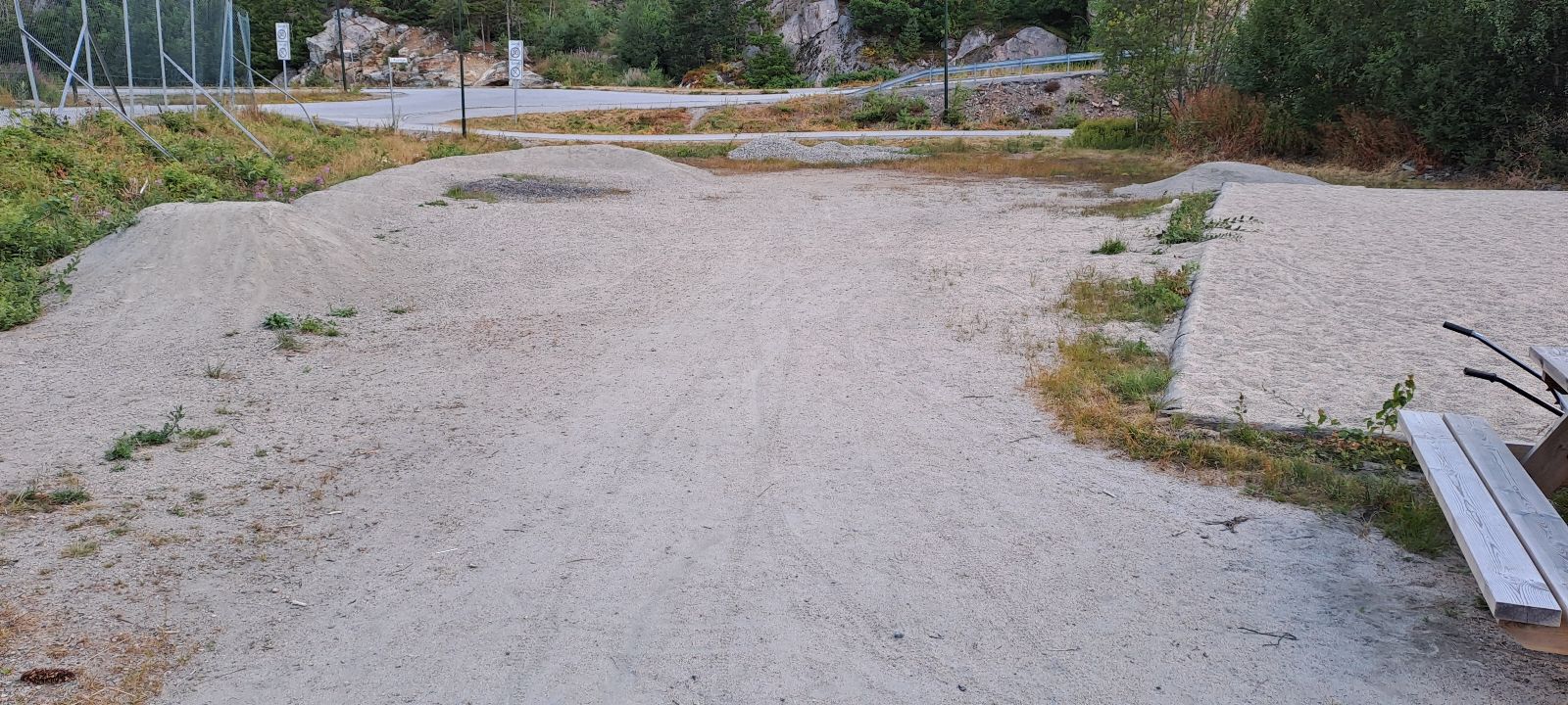 Small Jump Park trail photo 1