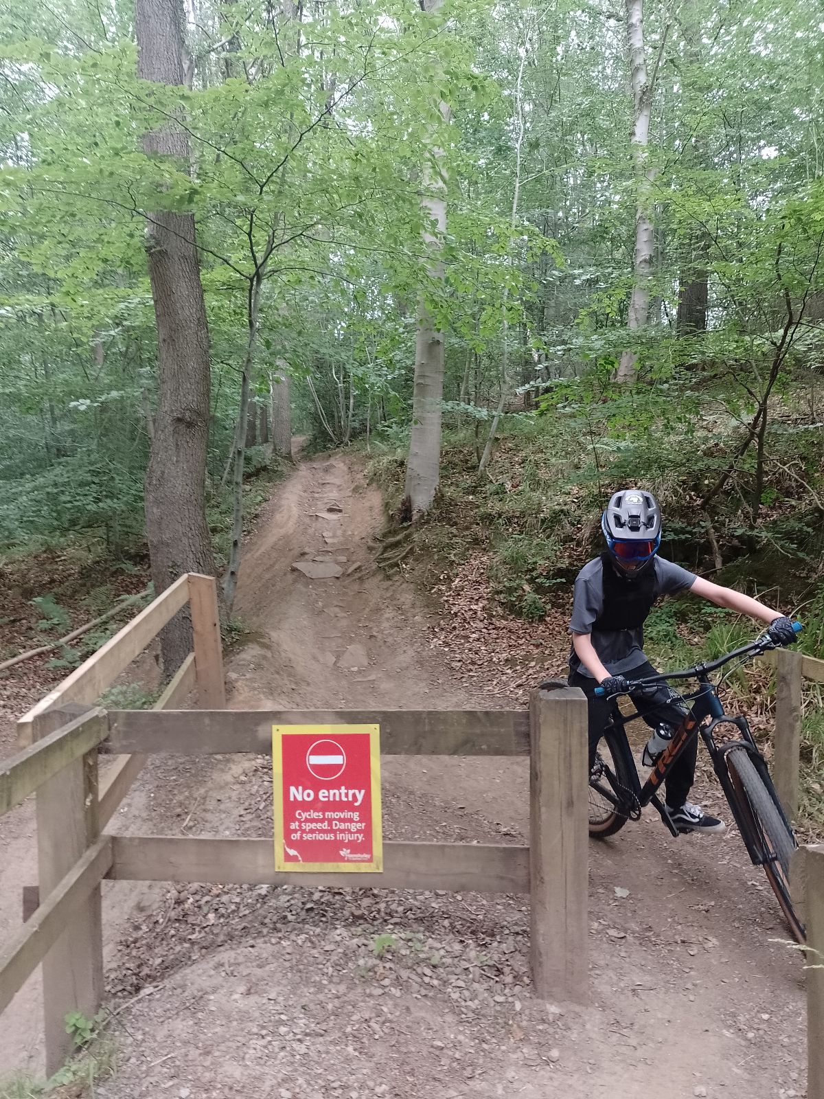 Chopwell Powerline trail photo 2