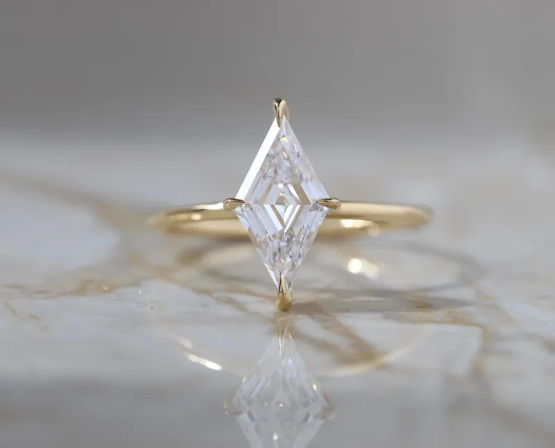 engagement ring