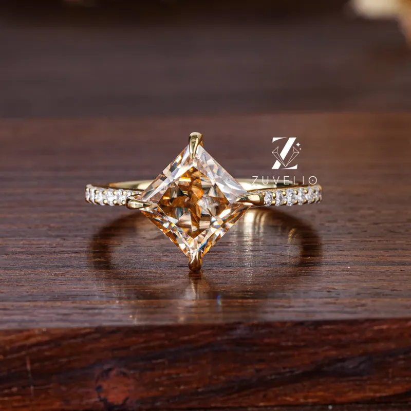 round cut engagement ring