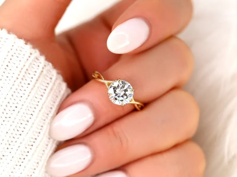 2ct Elodie 8mm 14kt Gold Moissanite Diamond Crossover Hidden Halo Ring vy 4