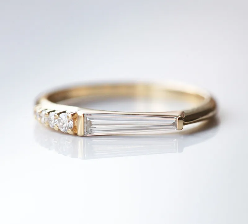 AIDA DIAMOND RING vy 7