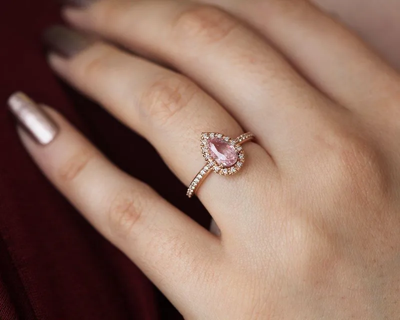 ANDIE PEAR SAPPHIRE DIAMOND RING vy 6