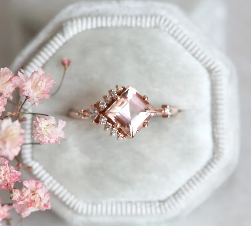 ARIA PEACH MORGANITE & DIAMOND CLUSTER RING vy 3