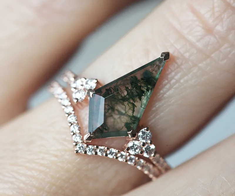 AALIYAH KITE MOSS AGATE AND DIAMOND RING SET view 9