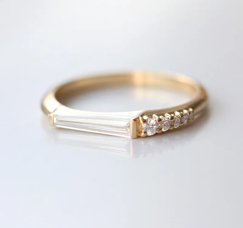AIDA DIAMOND RING vy 4