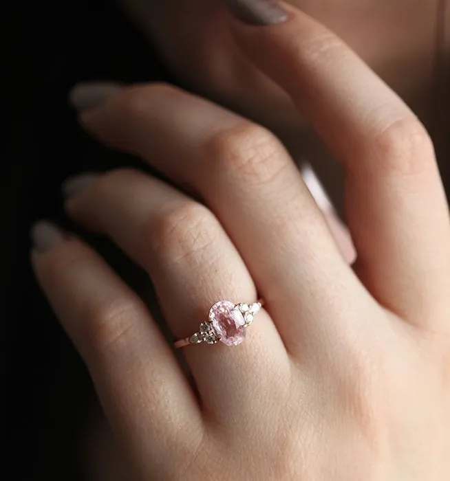 ALESSANDRA OVAL SAPPHIRE DIAMOND RING view 2