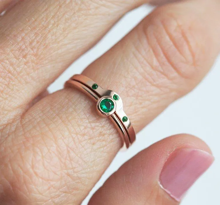 Alianna Emerald Ring view 3