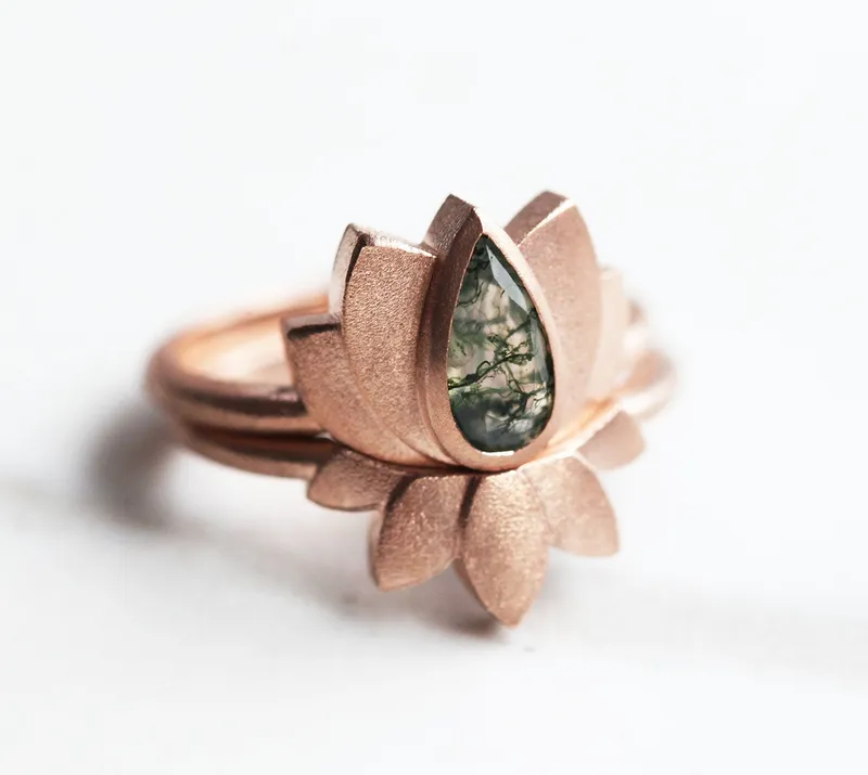 ALICE LOTUS RING SET view 5